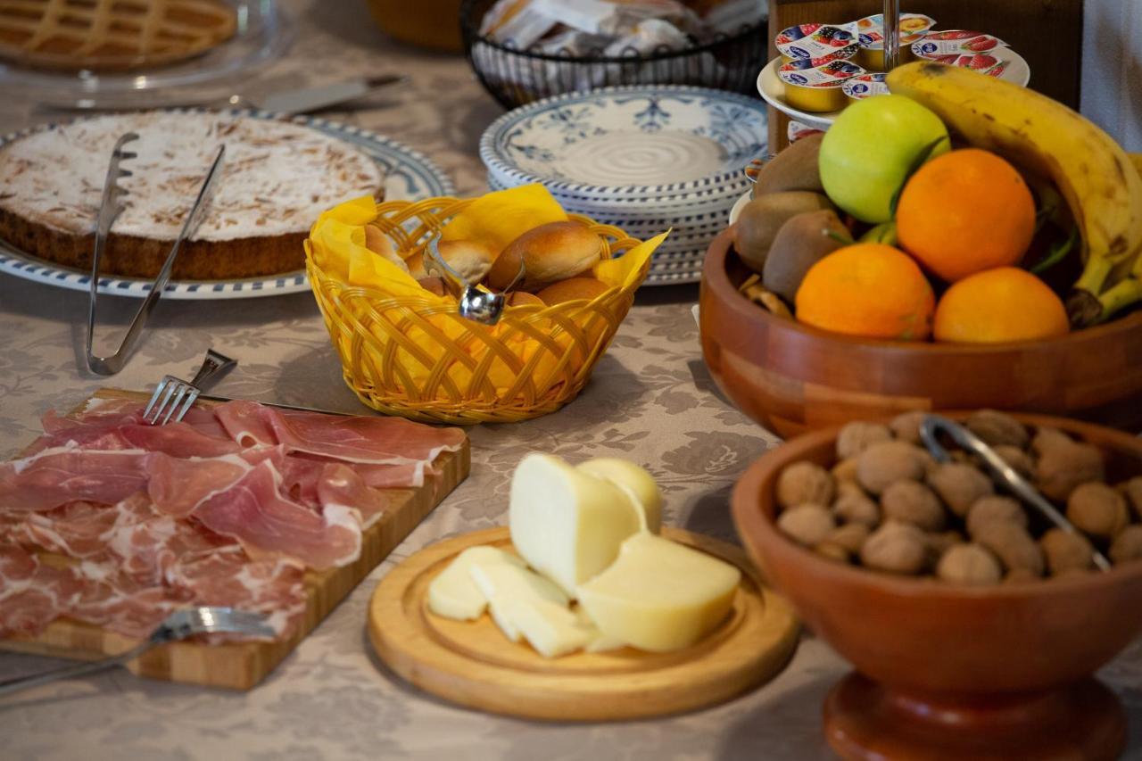 Il Casolare Bed & Breakfast Gradara Exterior photo